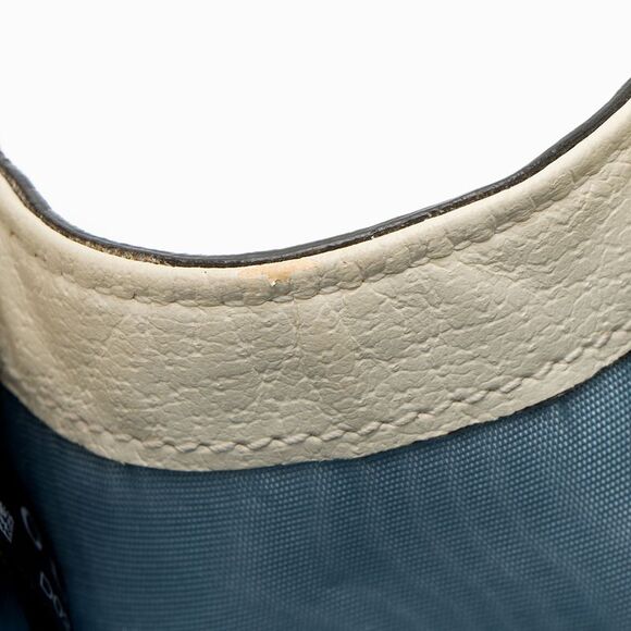 Gucci Calfskin Bee & Star Sylvie Mini Top Handle - Picture 10 of 16